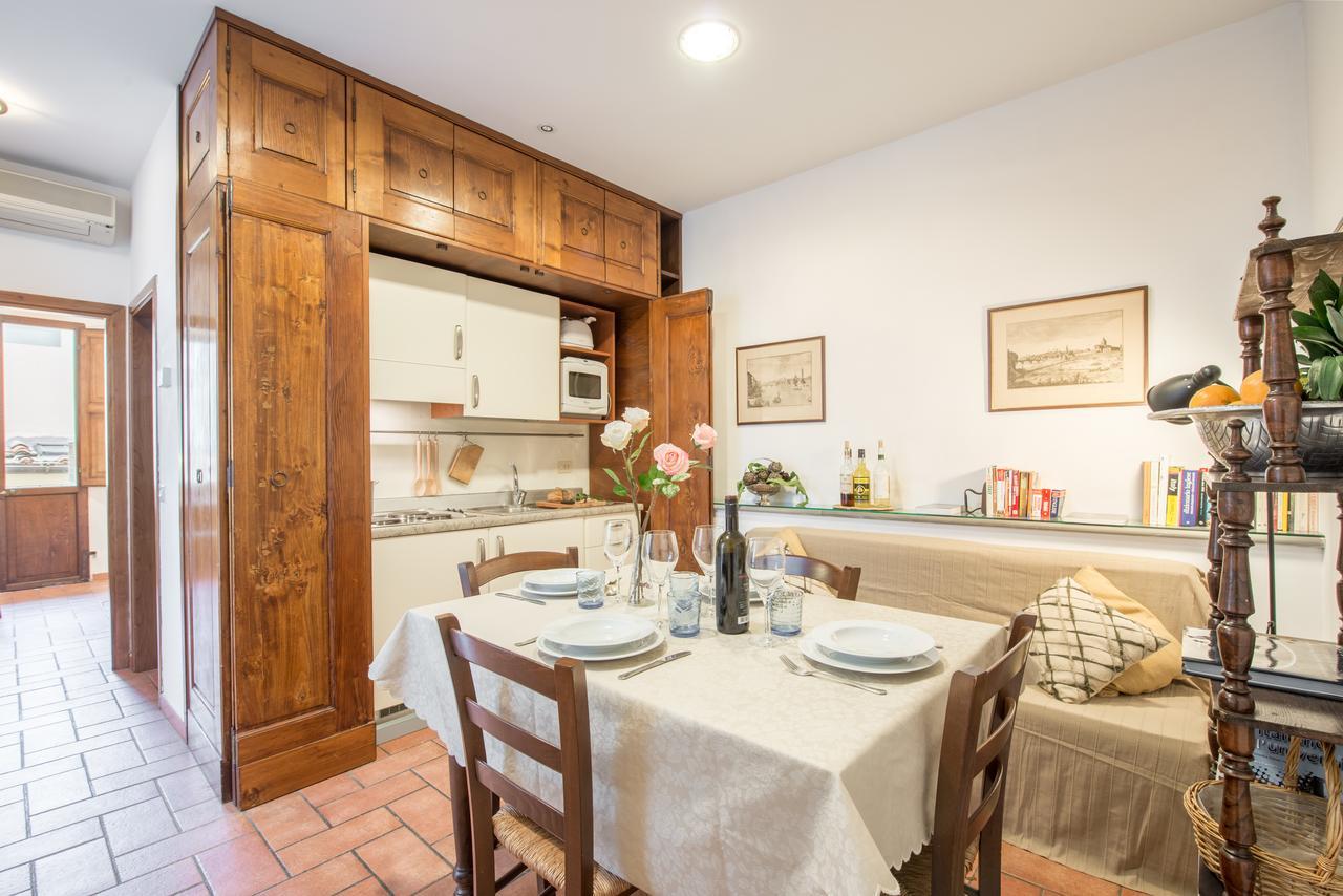 Antefissa Firenze Kültér fotó